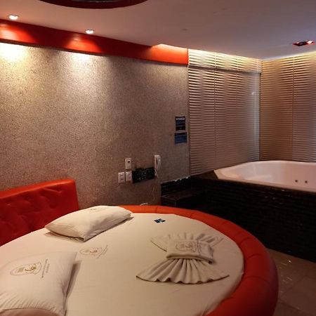 Hotel 1001 Prime Ade Aguas Claras Bagian luar foto